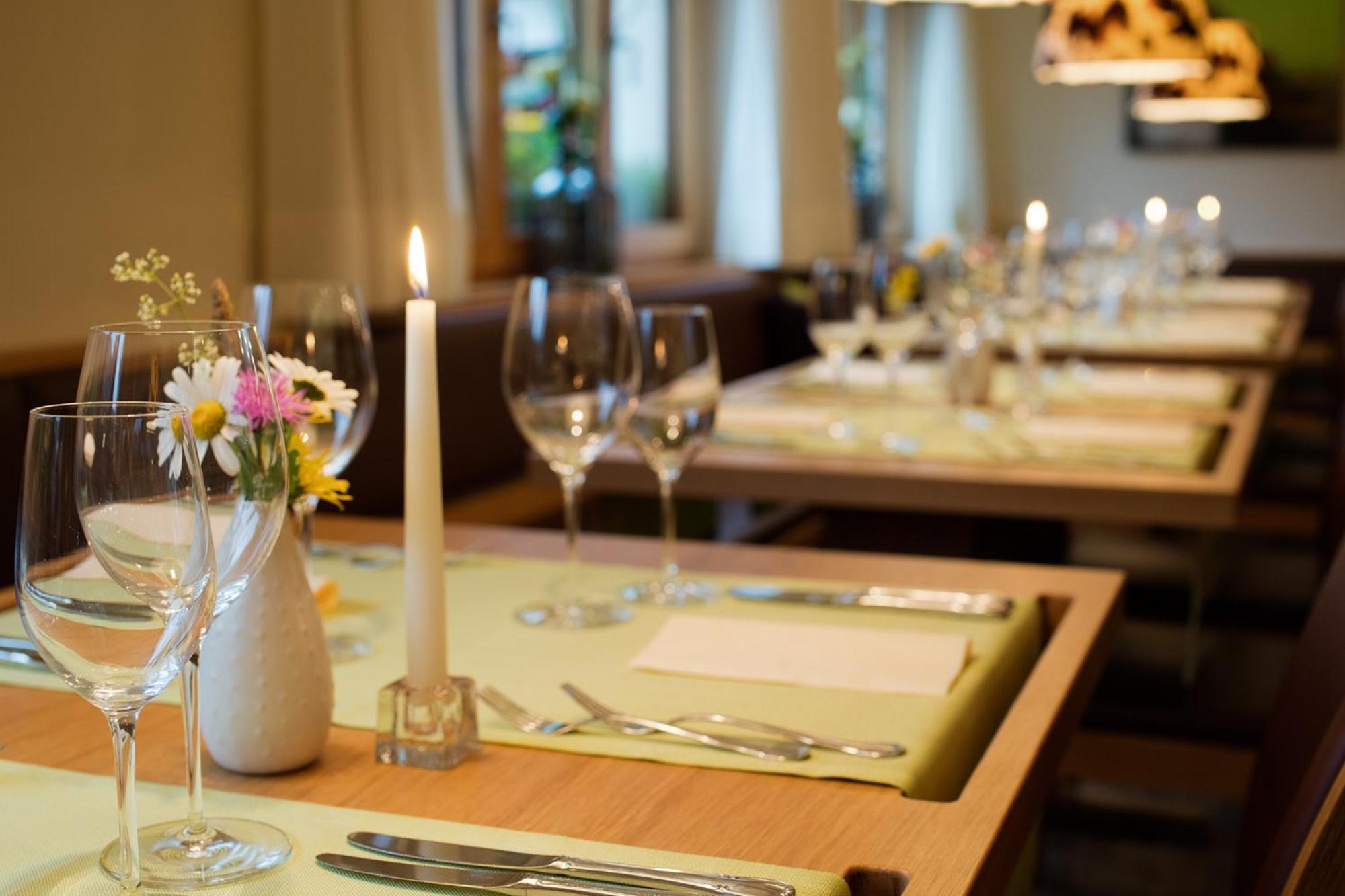 Aparthotel Brunnenhof Дамулс Екстериор снимка