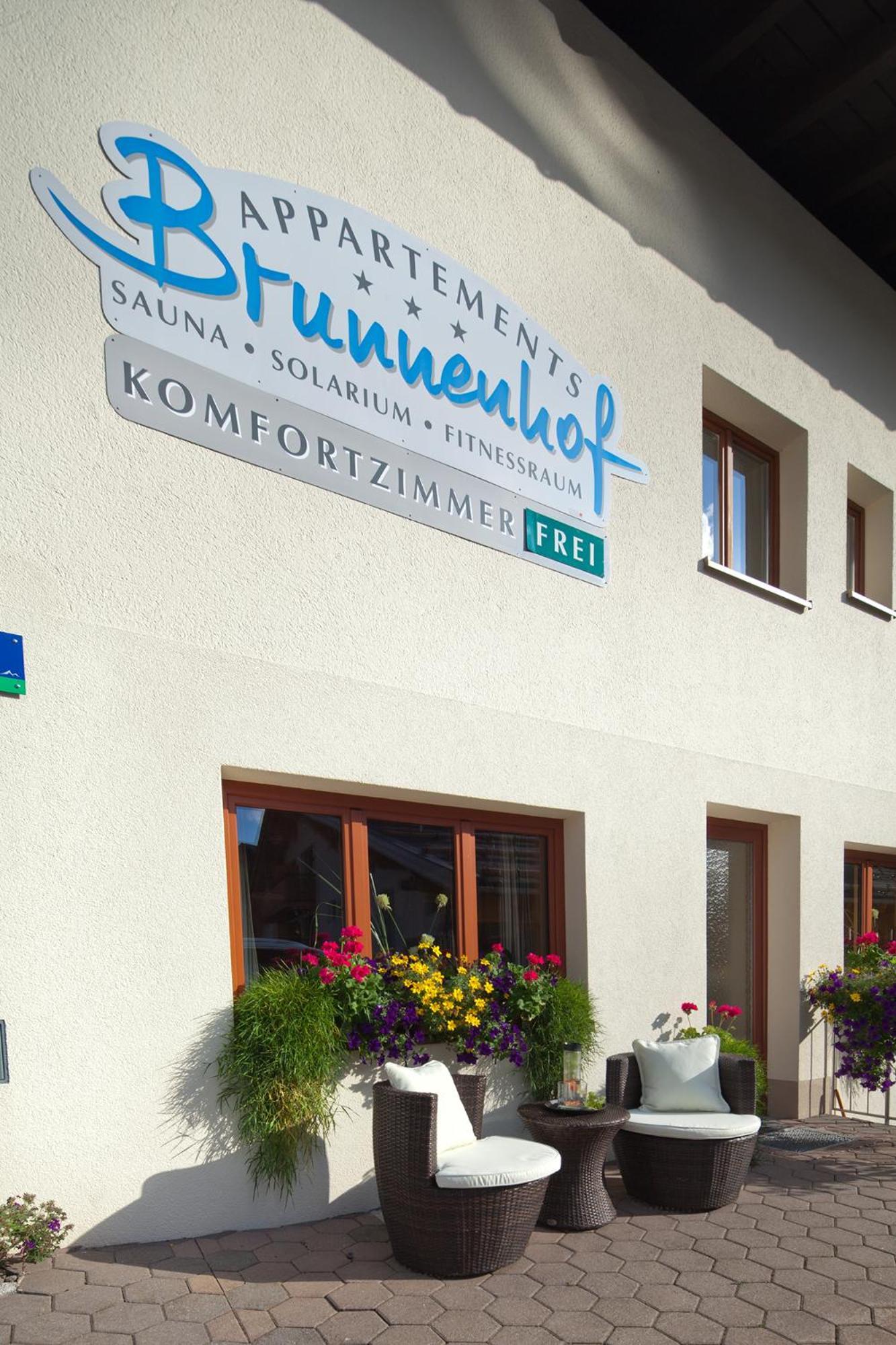 Aparthotel Brunnenhof Дамулс Екстериор снимка
