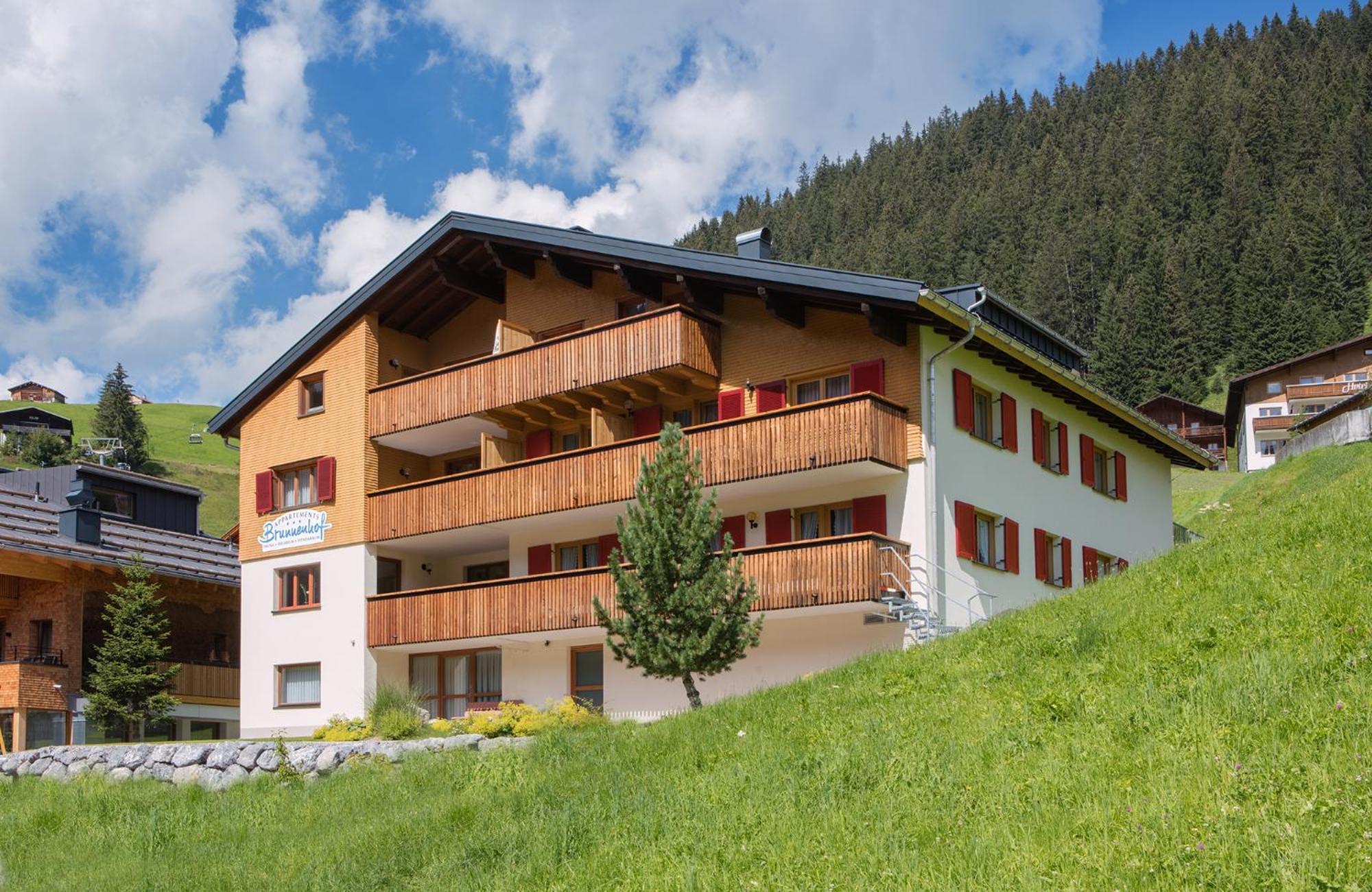 Aparthotel Brunnenhof Дамулс Екстериор снимка