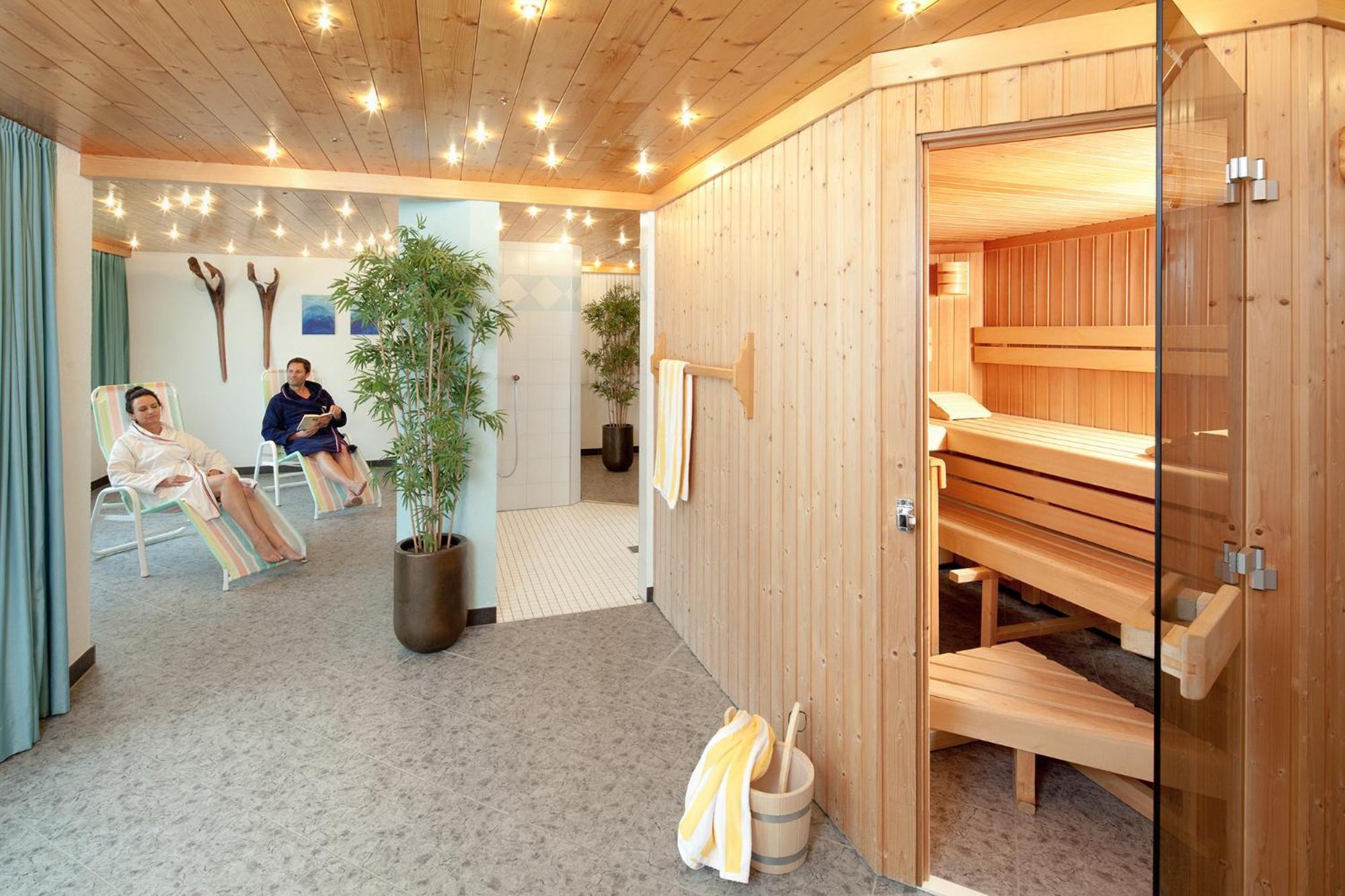 Aparthotel Brunnenhof Дамулс Екстериор снимка